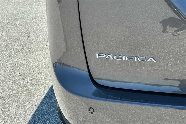 2023 Chrysler Pacifica Plug-In Hybrid PACIFICA PLUG-IN HYBRID PINNACLE
